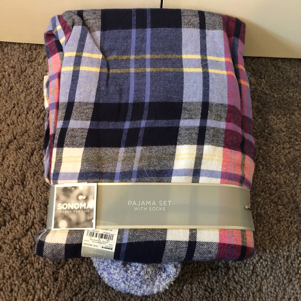 NWT Sonoma 3 piece pajama set - Picture 2 of 4
